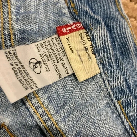 Vintage Youth Levi’s High Waist Jeans - Picture 3 of 5